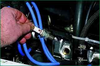 Checking the compression in the cylinders of the VAZ-2123 engine
