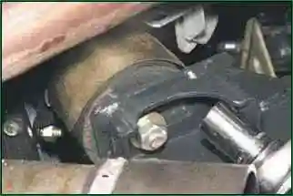 Як замінити опори двигуна ВАЗ-2123