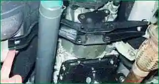 Як замінити опори двигуна ВАЗ-2123