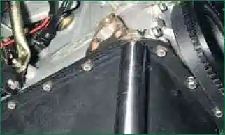 Як замінити опори двигуна ВАЗ-2123