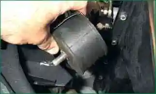 Як замінити опори двигуна ВАЗ-2123