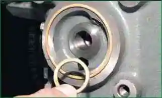 Як замінити ущільнення кронштейна масляного фільтра ВАЗ-2123