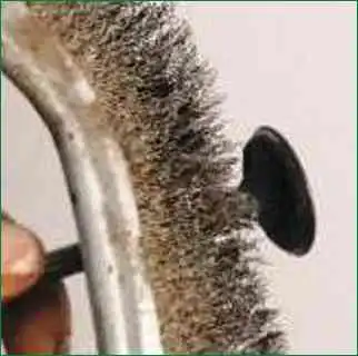 Niva Chevrolet Zylinderkopfventile schleifen