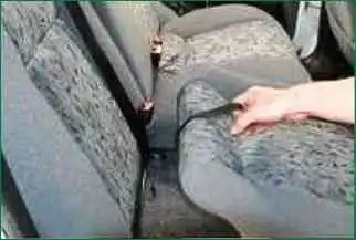 Cómo reemplazar una bomba de combustible Niva Chevrolet