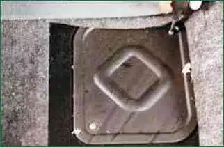 Cómo reemplazar una bomba de combustible Niva Chevrolet