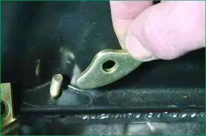 Как заменить прокладку крышки ГБЦ Niva Chevrolet