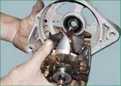 Reparatur der Lichtmaschine 9402.3701-01 Niva Chevrolet