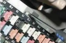 Fusibles y relés VAZ-2123