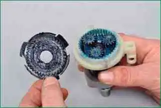 VAZ-2123 Anlasserreparatur