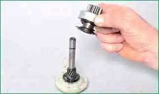 VAZ-2123 Anlasserreparatur