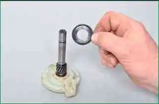 VAZ-2123 Anlasserreparatur