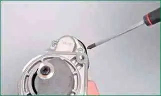 VAZ-2123 Anlasserreparatur