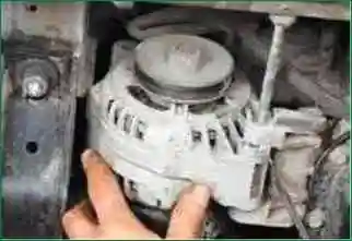 Снятие и установка генератора Niva Chevrolet