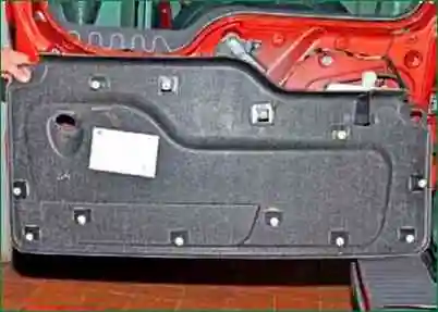 Disassembly and assembly of the tailgate Niva Chevrolet