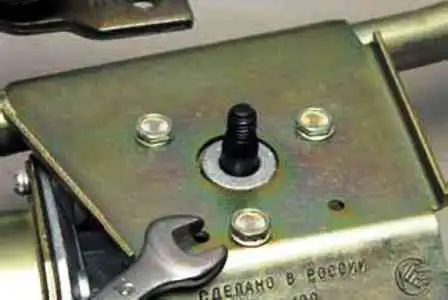 Reparación y reemplazo de limpiaparabrisas Niva Chevrolet