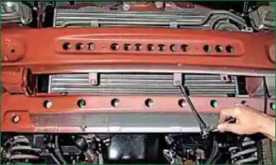 How to remove the VAZ-2123 power steering cooler How to remove the VAZ-2123 power steering cooler