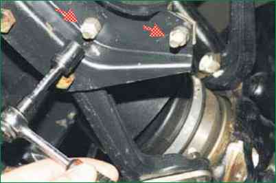 Chevrolet Niva front suspension spring replacement