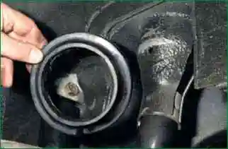 Niva Chevrolet rear suspension spring replacement