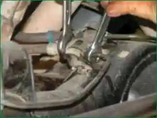 Austausch der Hinterachse VAZ-2123