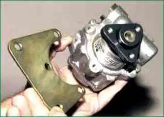 Заміна насоса гідропідсилювача Niva Chevrolet