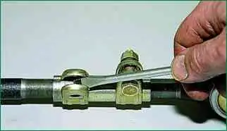 Замена рулевых тяг Niva Chevrolet