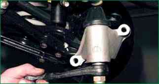 How to repair a Niva Chevrolet swingarm