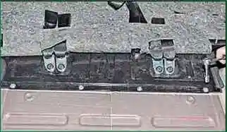 Як зняти та поставити паливний бак ВАЗ-2123