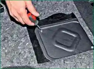 Reemplazo del filtro de combustible Niva Chevrolet Reemplazo del filtro de combustible Niva Chevrolet