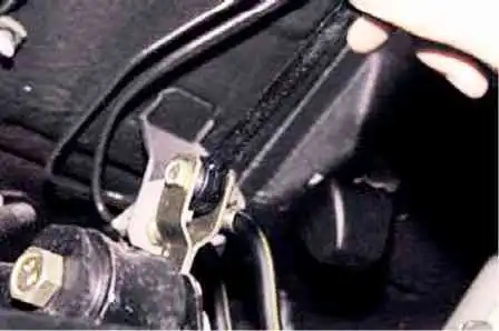Как отрегулировать регулятор тормозов ВАЗ-2123 Как отрегулировать регулятор тормозов ВАЗ-2123