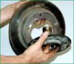 Заміна гальмівного диска Niva Chevrolet Заміна гальмівного диска Niva Chevrolet