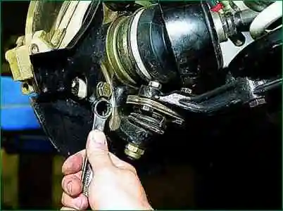 Заміна гальмівного диска Niva Chevrolet Заміна гальмівного диска Niva Chevrolet