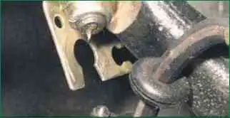 Замена тормозных шлангов и трубок Niva Chevrolet