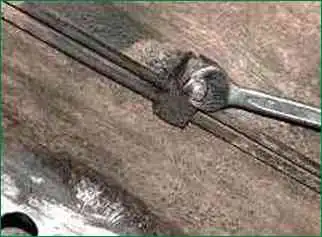 Замена тормозных шлангов и трубок Niva Chevrolet