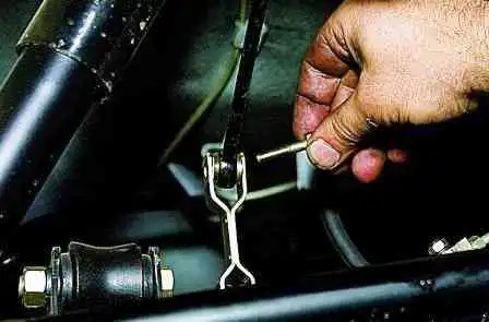 Как отрегулировать регулятор тормозов ВАЗ-2123 Как отрегулировать регулятор тормозов ВАЗ-2123