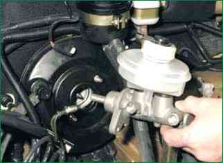 Как заменить вакуумный усилитель тормозов Niva Chevrolet