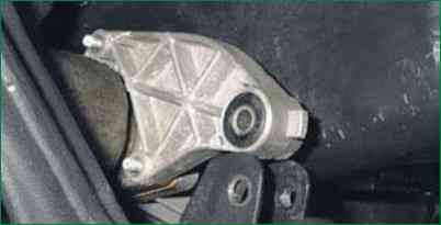Зняття та встановлення приводів передніх коліс Niva Chevrolet
