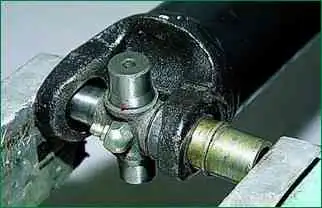 Ремонт карданного валу на ВАЗ-2123