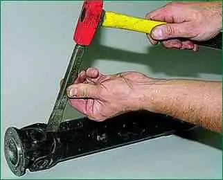 Ремонт карданного валу на ВАЗ-2123