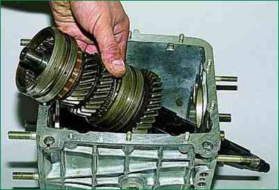 VAZ-2123 gearbox repair