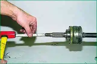 Repair of VAZ-2123 front wheel drives