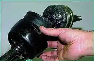 Repair of VAZ-2123 front wheel drives