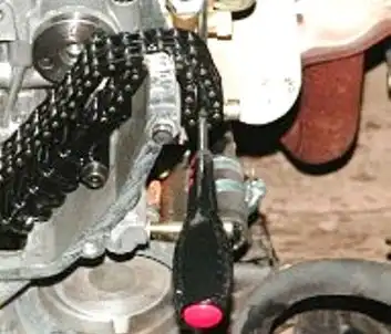 Снятие распределительных валов ЗМЗ-409 Снятие распределительных валов ЗМЗ-409