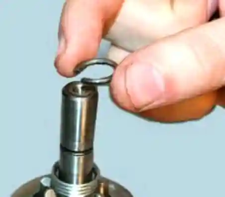 Снятие и ремонт стартера AZE 2517