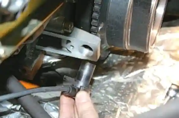 Замена деталей газораспределительного механизма ЗМЗ-409