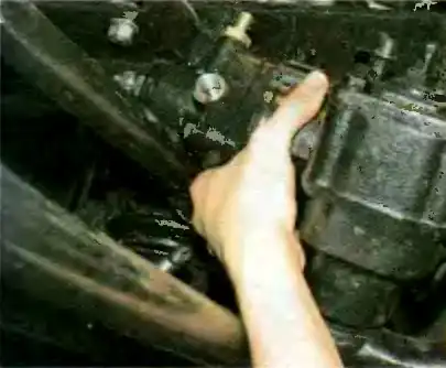 Снятие и установка элементов гидравлической системы рулевого управления автомобиля УАЗ Патриот