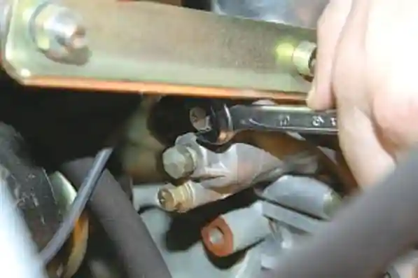 Замена деталей газораспределительного механизма ЗМЗ-409