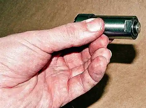 Снятие и установка гидравлических натяжителей цепей ЗМЗ-409