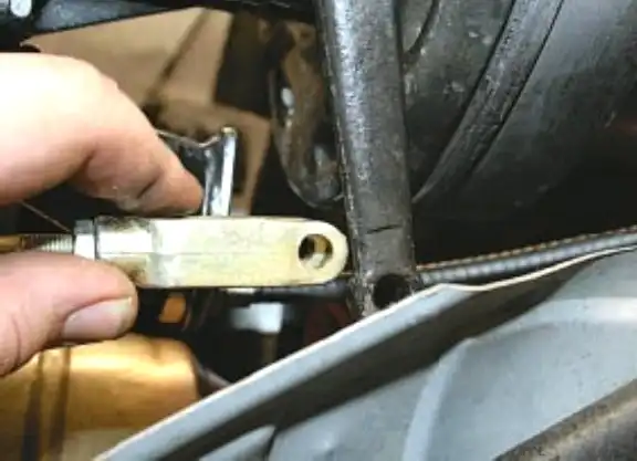 Снятие и установка элементов стояночного тормоза УАЗ Патриот