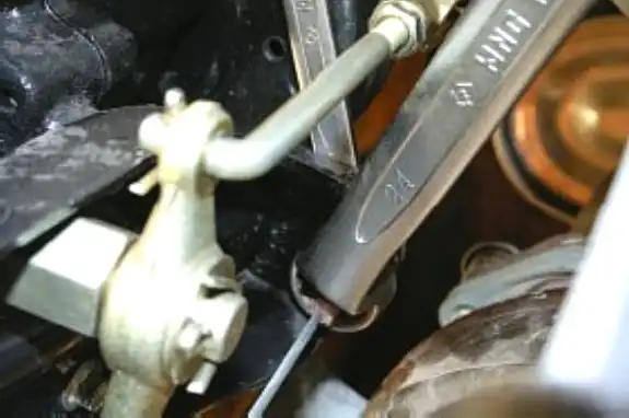 Снятие и установка элементов стояночного тормоза УАЗ Патриот