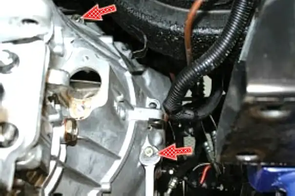 Снятие и установка коробки передач автомобиля УАЗ Патриот